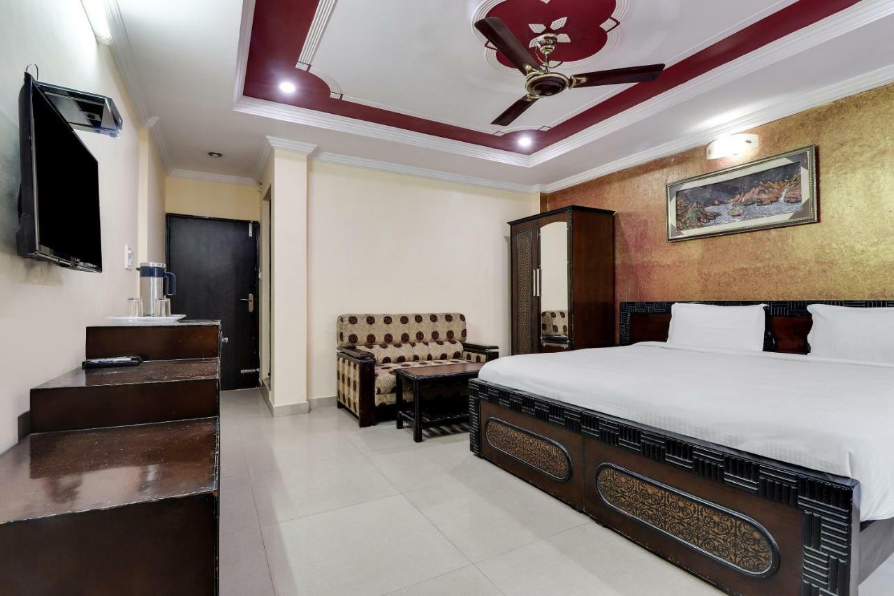Spot On 38567 Hotel Aryan Lucknow Esterno foto