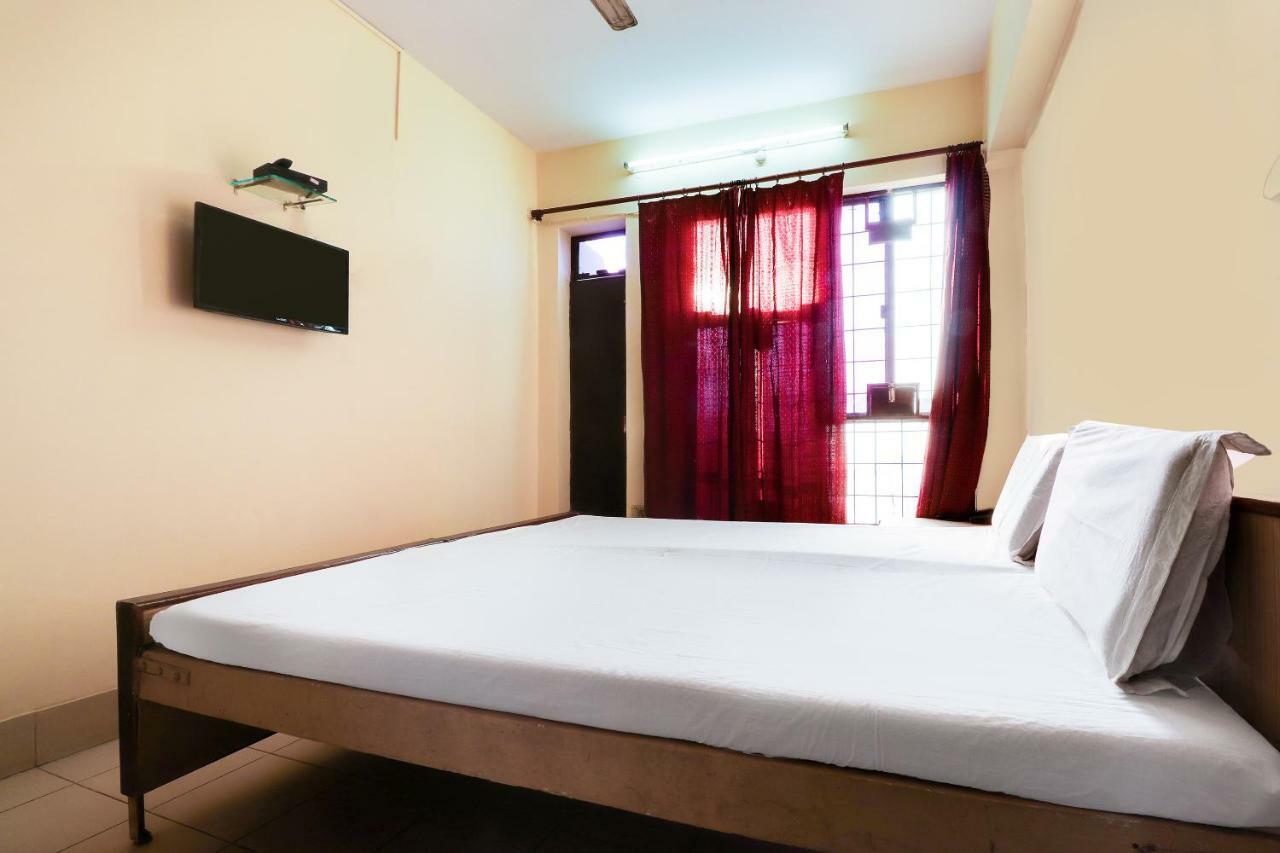 Spot On 38567 Hotel Aryan Lucknow Esterno foto