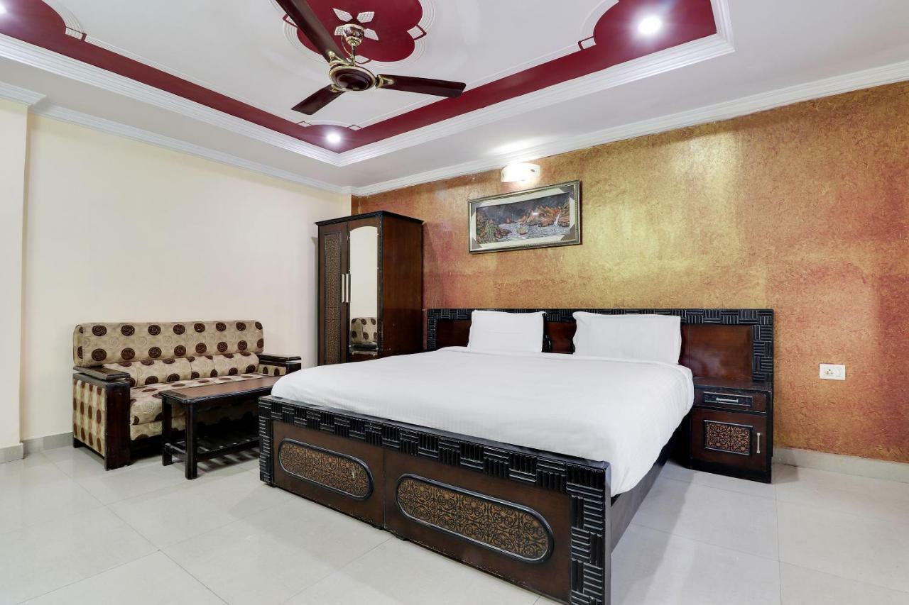Spot On 38567 Hotel Aryan Lucknow Esterno foto